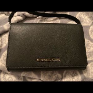 Michael Kors crossbody wallet